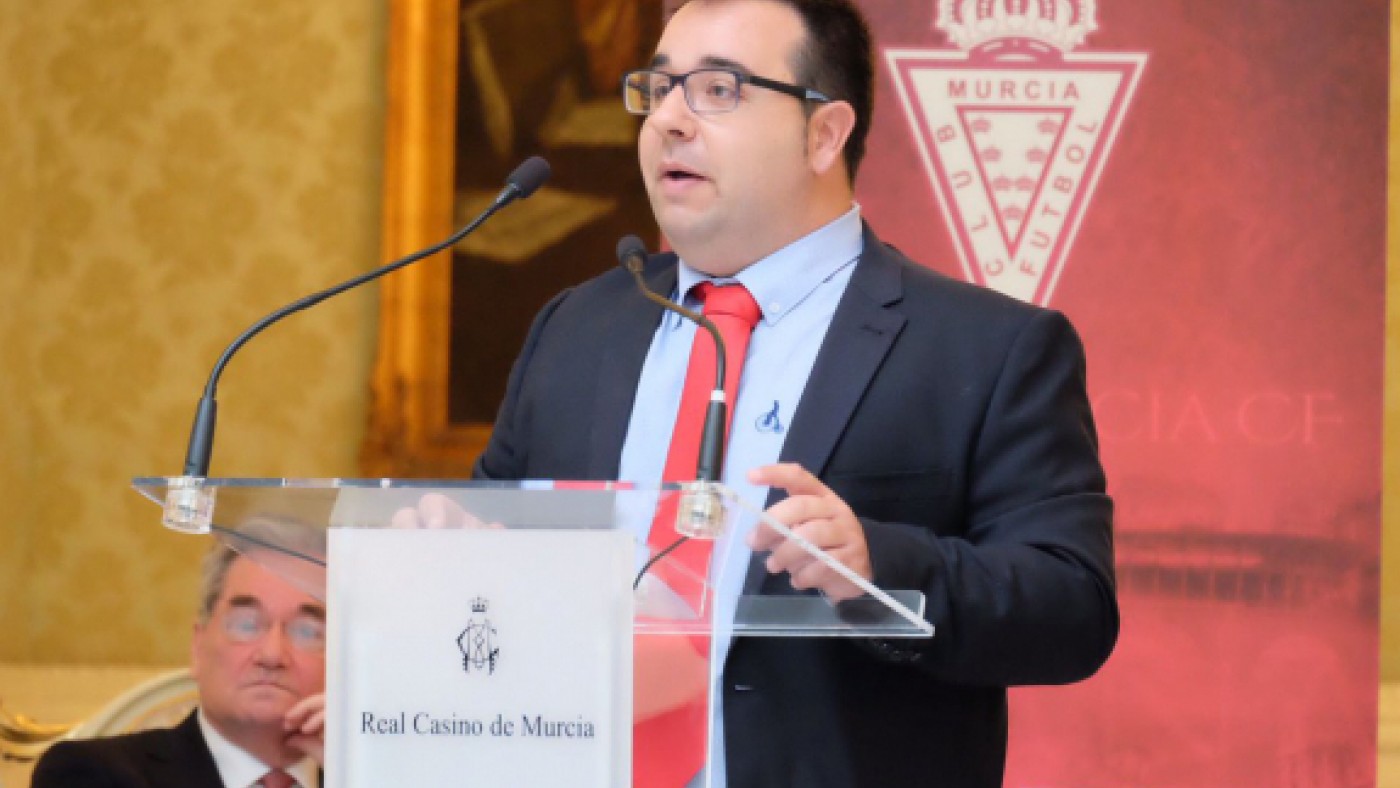 Martínez