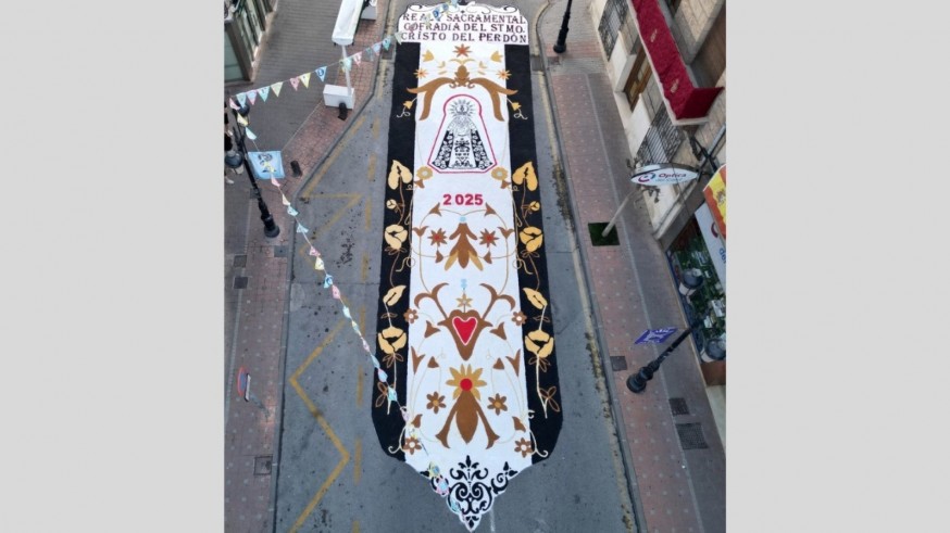 Más de 30 alfombras de sal para el Corpus Christi de Archena