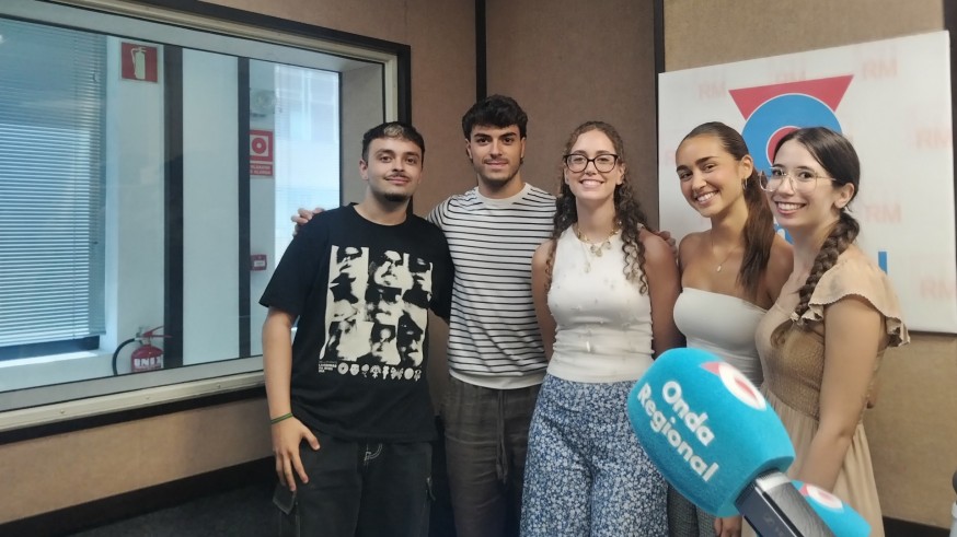 'Tenden-Z-ias'. Los jóvenes compañeros nos informan de 'lo que se lleva'