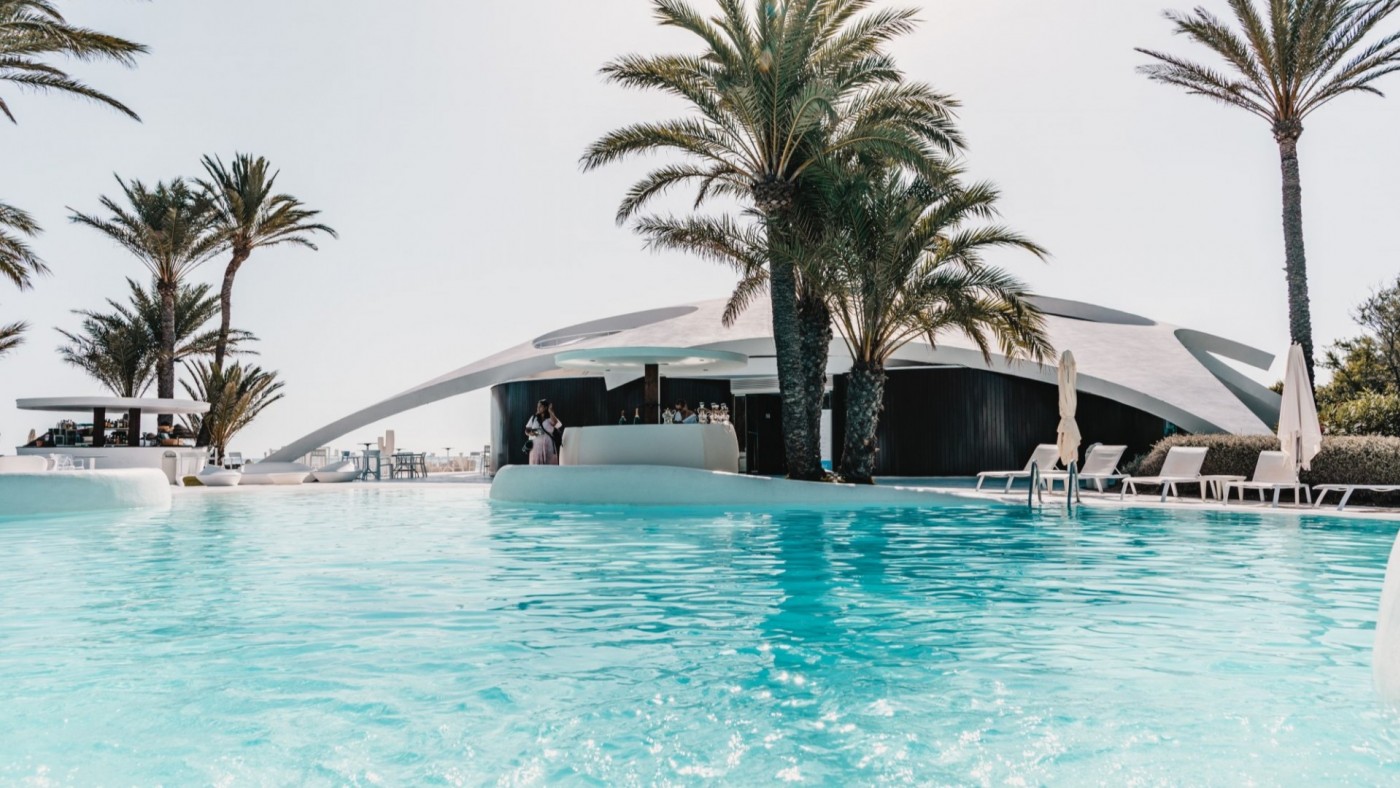 El Ayuntamiento de San Javier revisa la licencia al club Collados Beach de La Manga