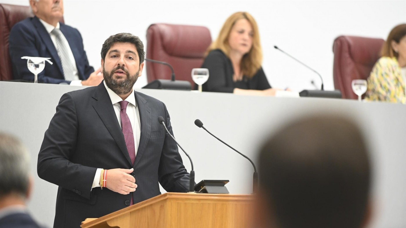 López Miras: "Ayer Vox pulsó el botón de la repetición electoral"