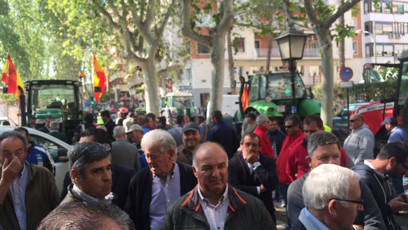 Protesta de los agricultores por las calles de murcia el pasado mes de abril