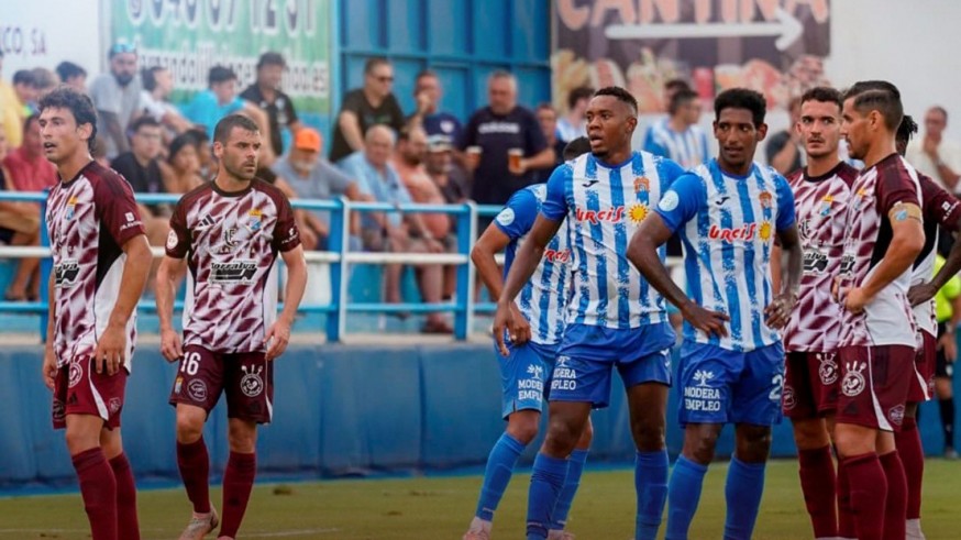 El Águilas empata sin goles ante el Xerez (0-0)