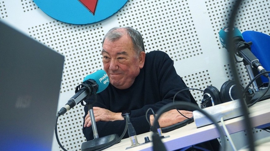 La Academia en Tarde Abierta. Con Alberto Requena hablamos de comida y satisfacción y la relación existente entre ambas