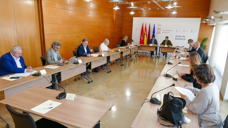 El ayuntamiento de Murcia rescindirá el contrato de las sillas después de la Cabalgata de Reyes