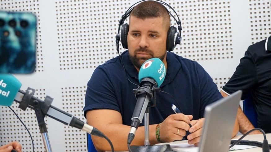 Hablamos con Rubén Gómez, que mañana declara por una denuncia de la Sociedad Española de Cirugía Estética por presunto delito contra el honor