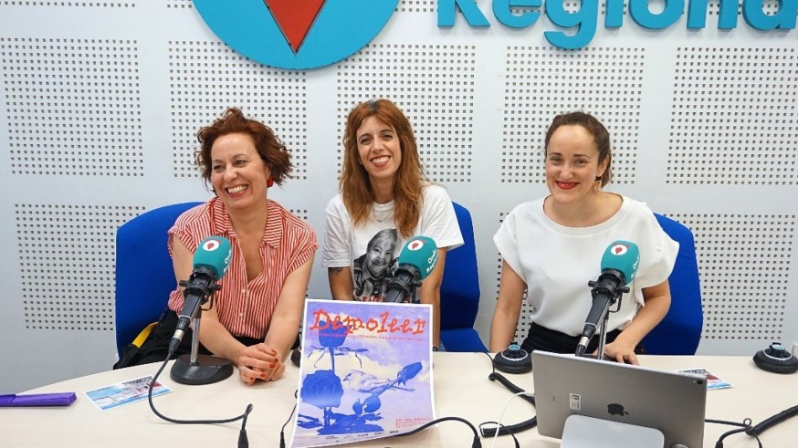Con Eva Cagigal, Ana Andújar y Marina Beltrán hablamos en El patio de atrás del I Festival Demoleer de literatura feminista