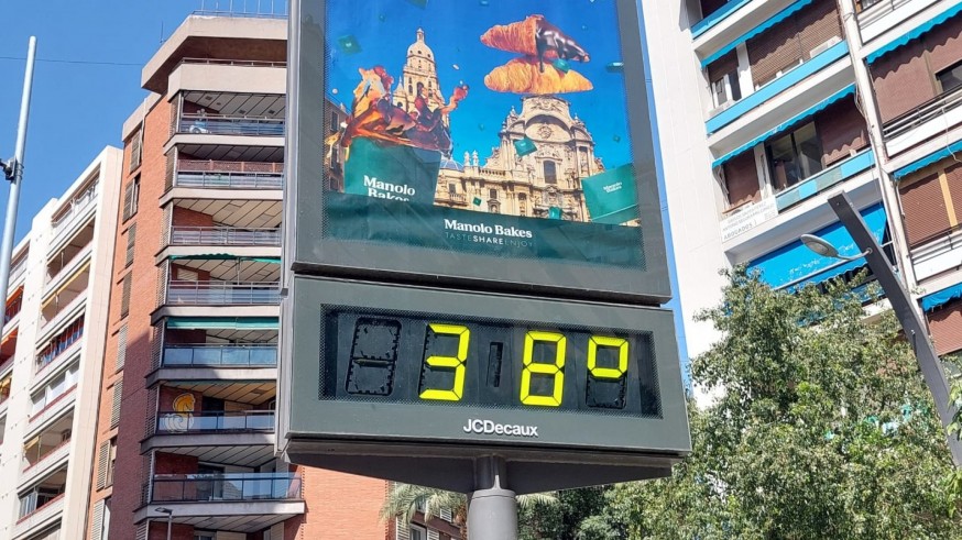 Aviso amarillo por hasta 38 grados este miércoles en Murcia