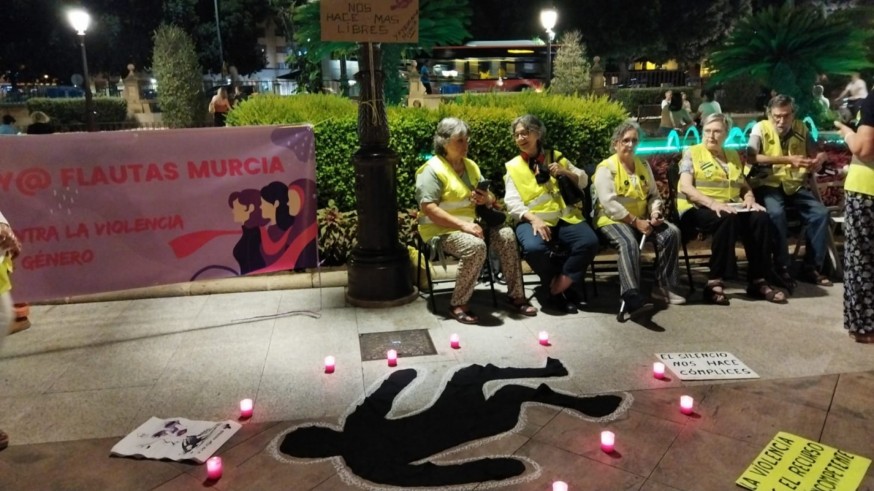 Los yayoflautas llaman a concentrarse en Murcia contra la violencia machista