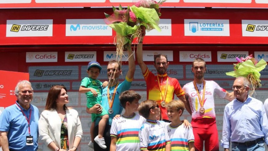 Valverde se impone a Luis León en el Campeonato de España de ciclismo