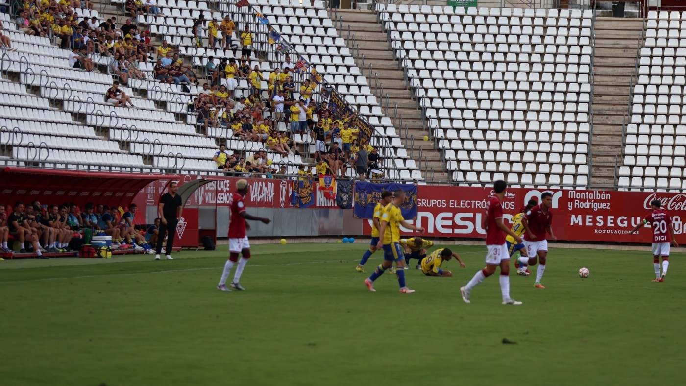 El Imperial no puede frenar al Orihuela (1-2)