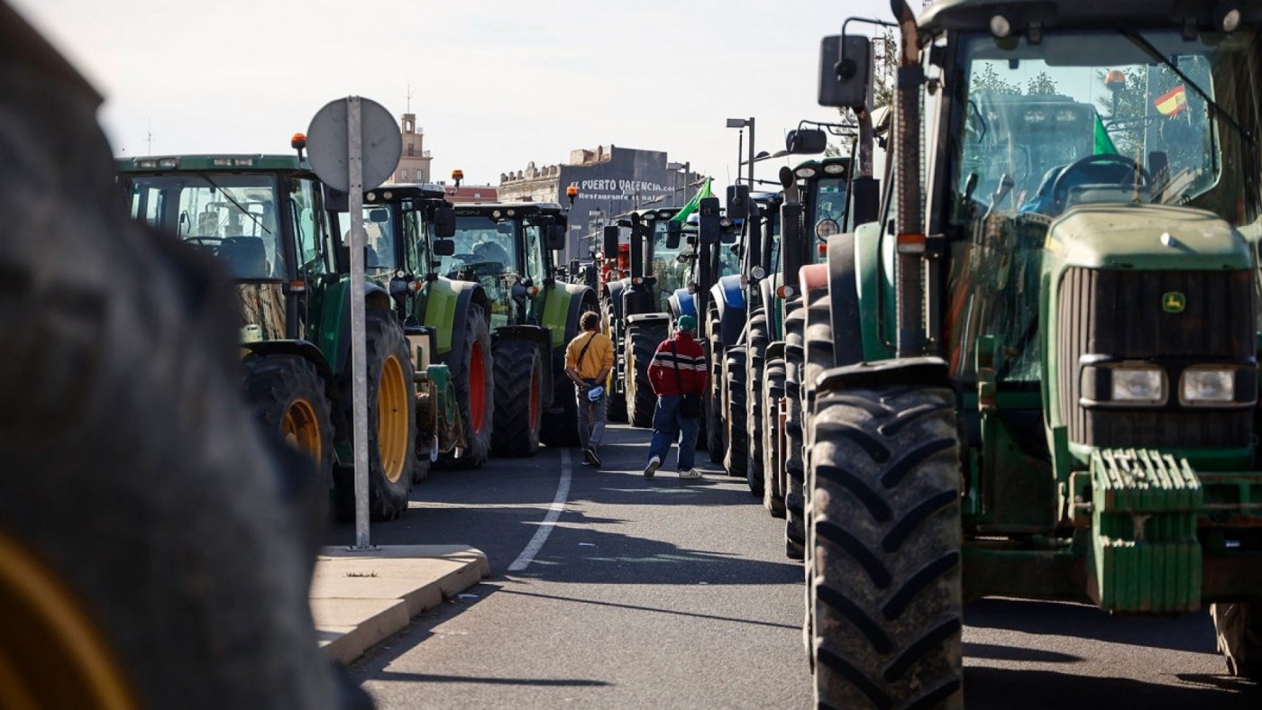Las tractoradas agrarias contra MERCOSUR entrarán en las autovías A-7, A-30, y A-33