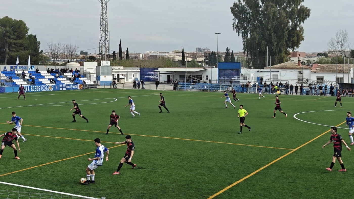 El Molinense no titubea ante el Santa Cruz (2-0)