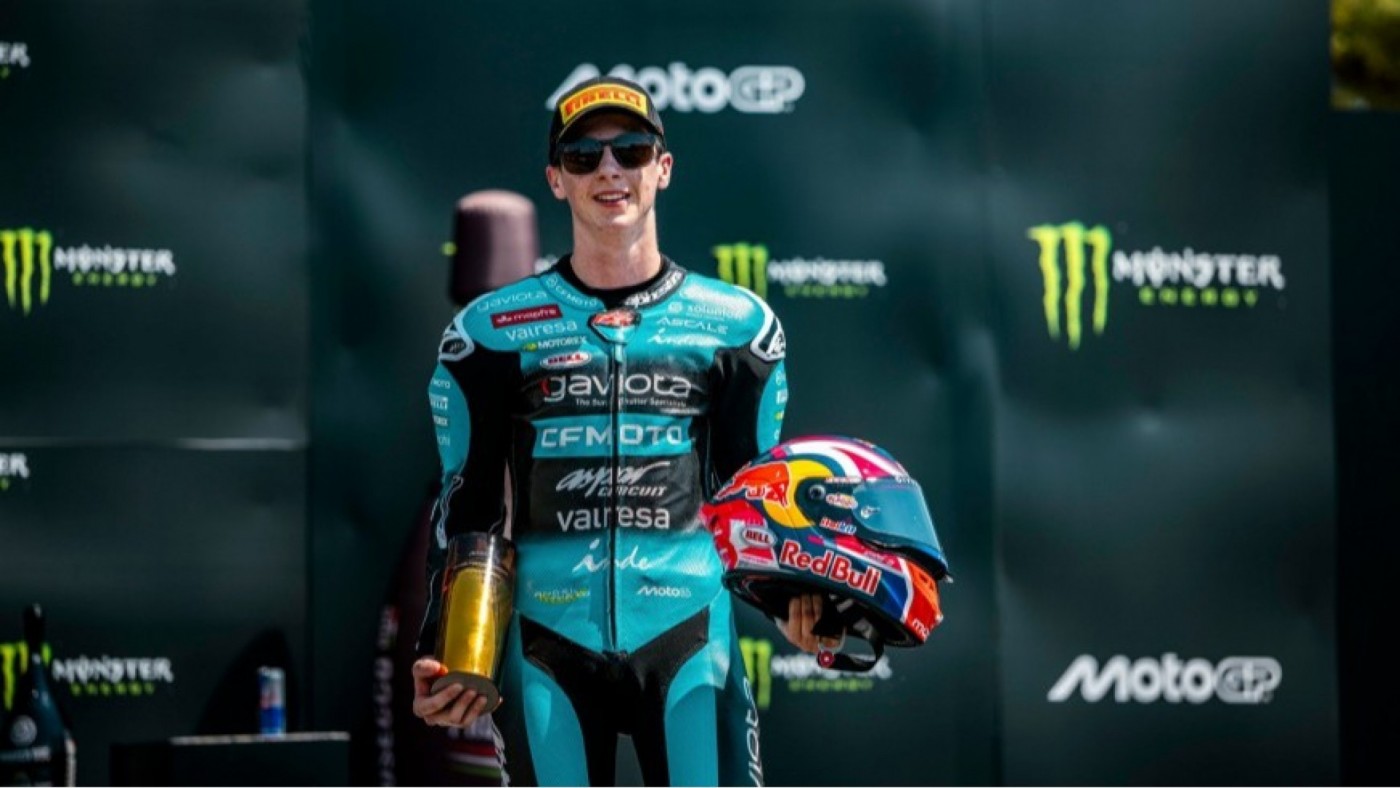 Quiles a 43 milésimas de la pole en Aragón