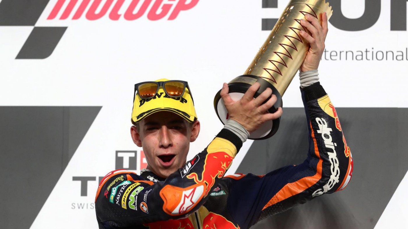 Pedro Acosta gana su primera carrera en Moto3 con 16 años