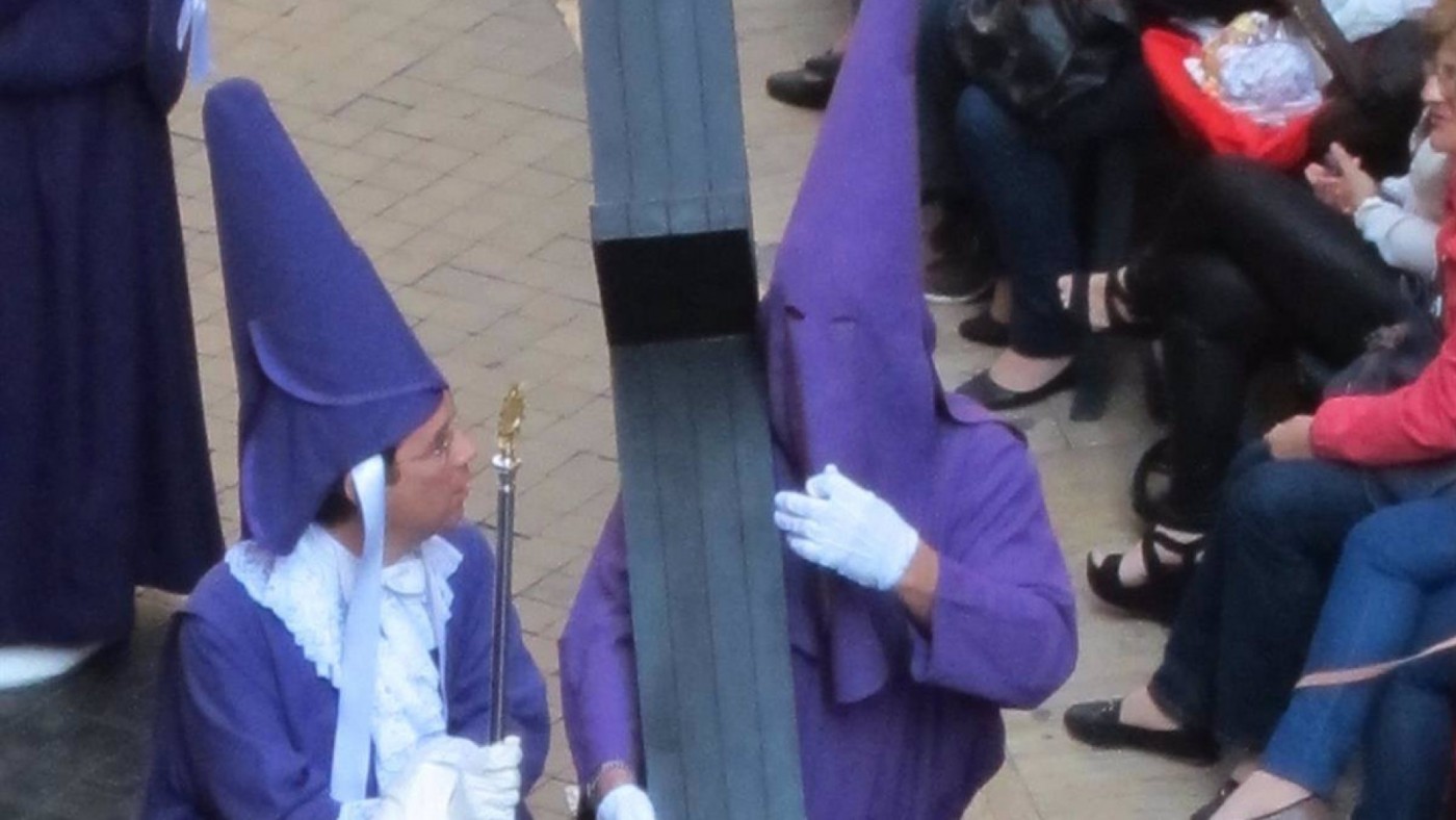 Mascarilla obligatoria para los nazarenos y los costaleros o portapasos en las procesiones de la Región de Murcia