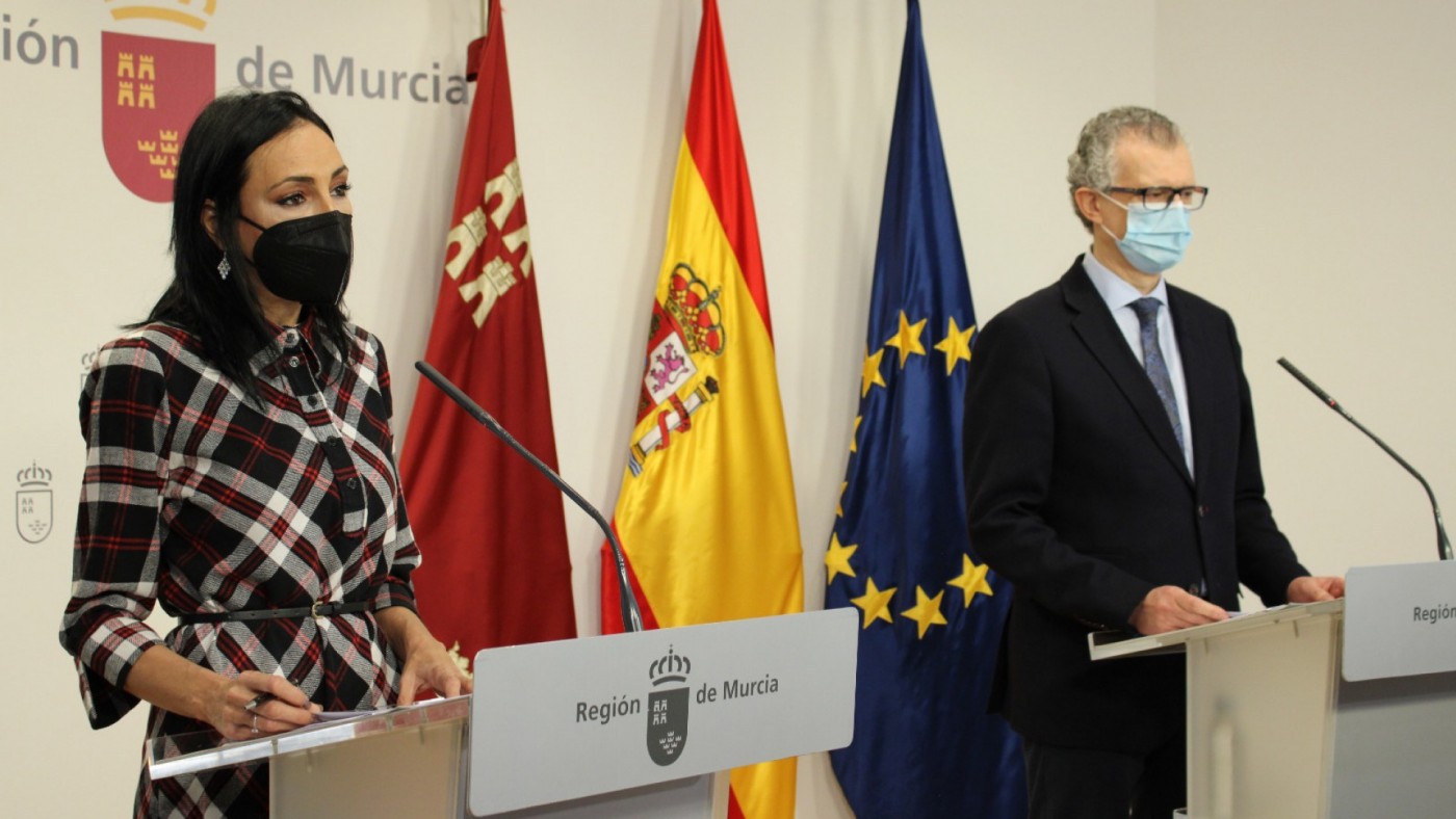 La Comunidad convoca 1.768 plazas para Educación y otras 674 para administración