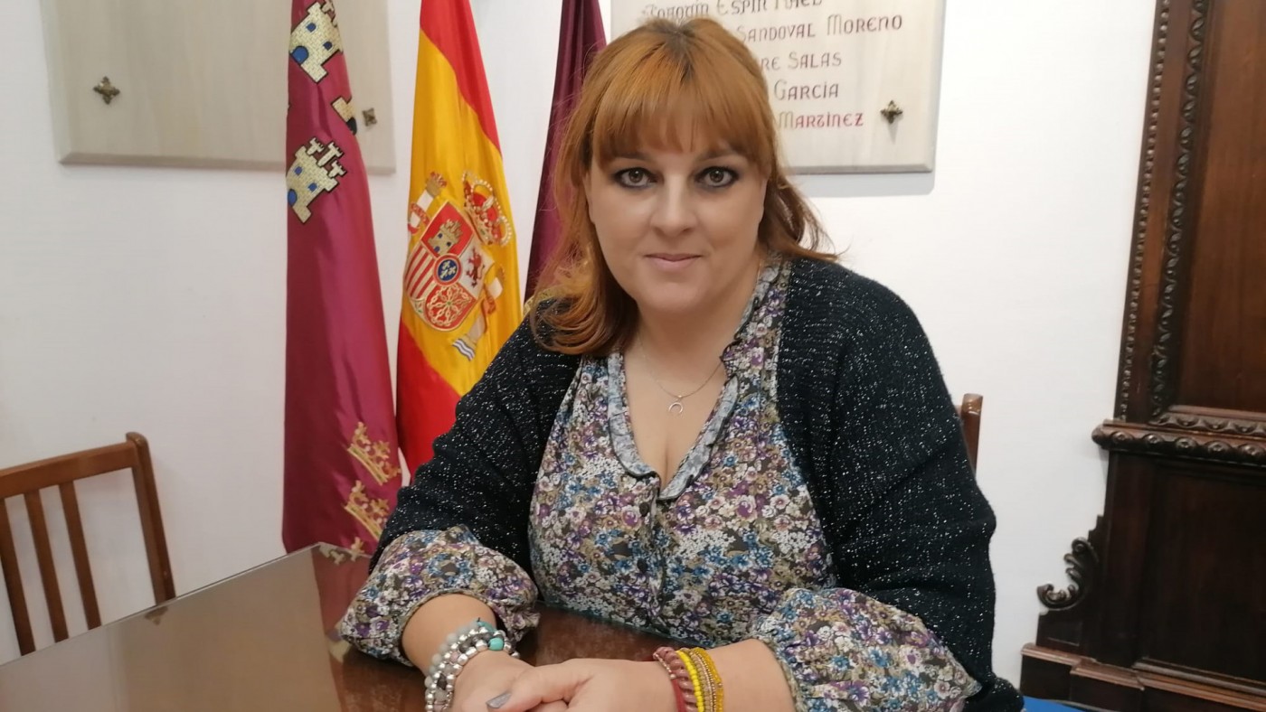 Un audio de whatsaap viralizado recoge graves insultos a la concejal de IU en Lorca, Gloria Martín, acusándola de provocar a los ganaderos