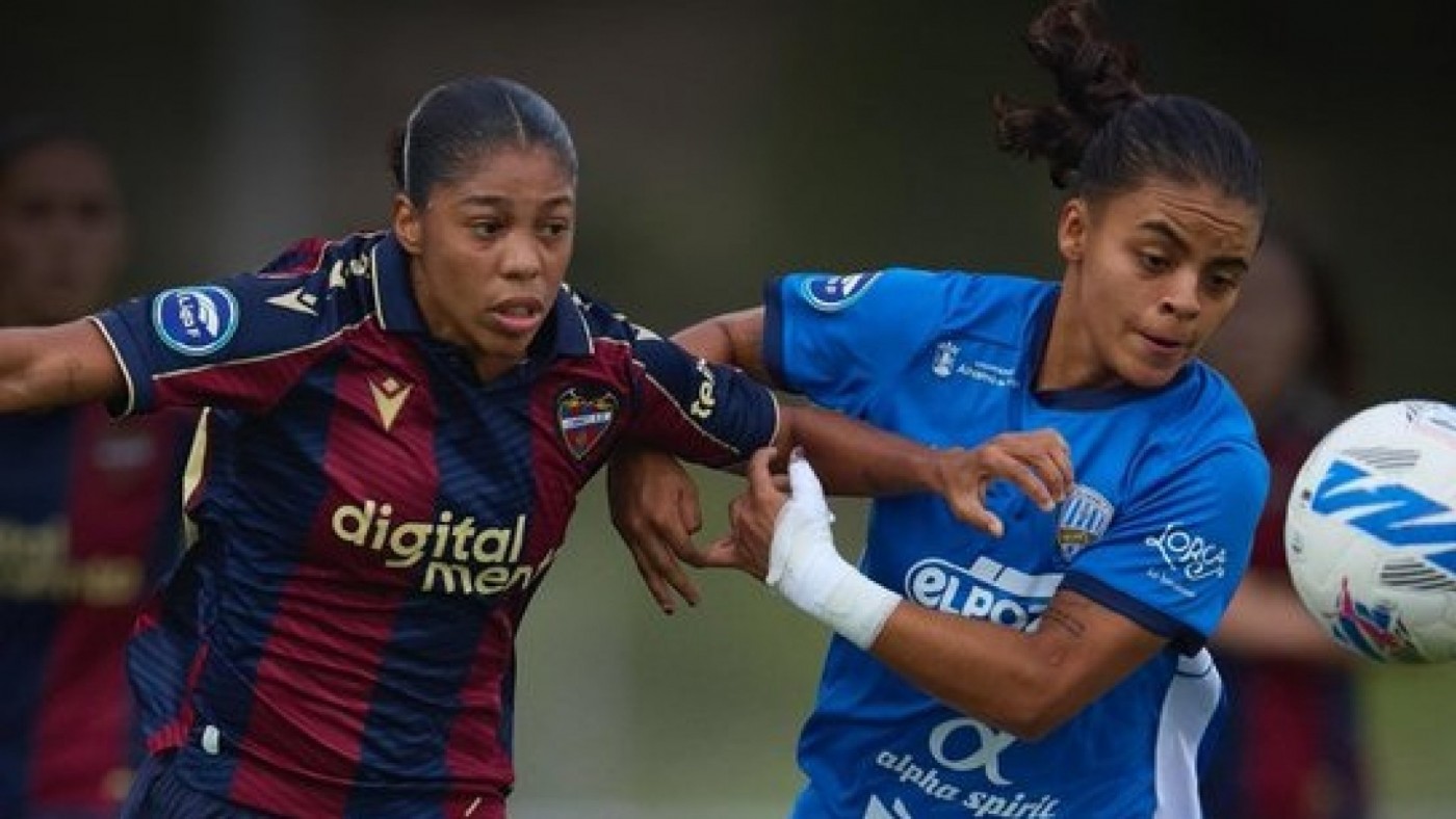 Alhama ElPozo consigue su primer punto en Liga ante el Levante (0-0)