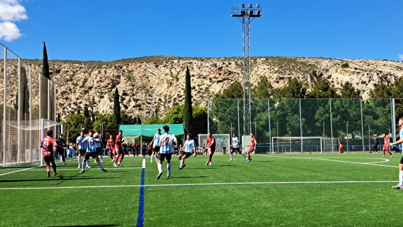 La Minera tumba a La Unión (1-2)