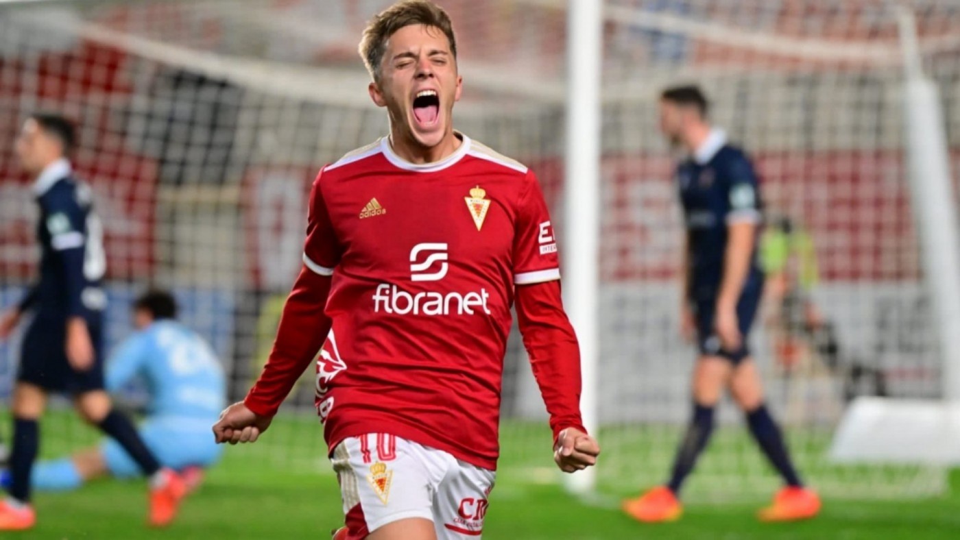 Loren Burón: "No creo que nos pese jugar en casa"