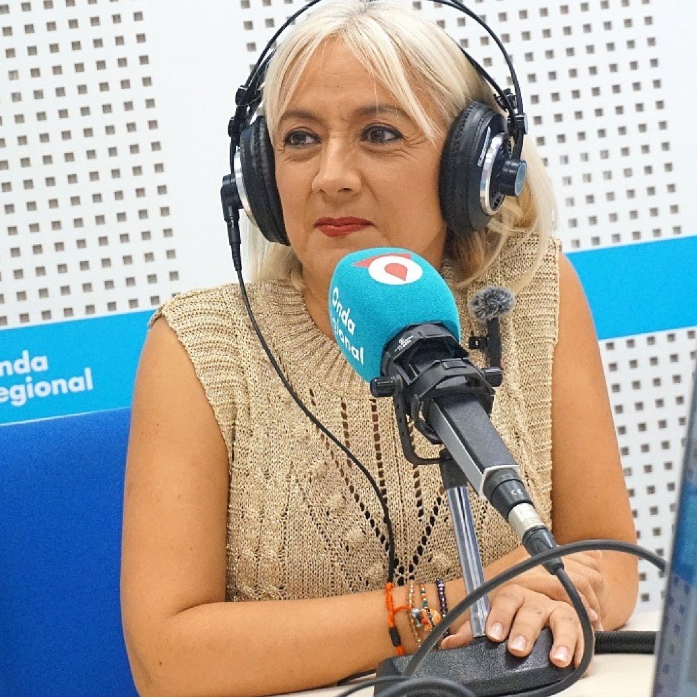 TARDE ABIERTA T08C027 Paqui Sánchez: "Esto ya se estaba cocinando previamente a nivel sindical, no podíamos seguir sin que se nos escuchara" (13/10/2026) episode artwork