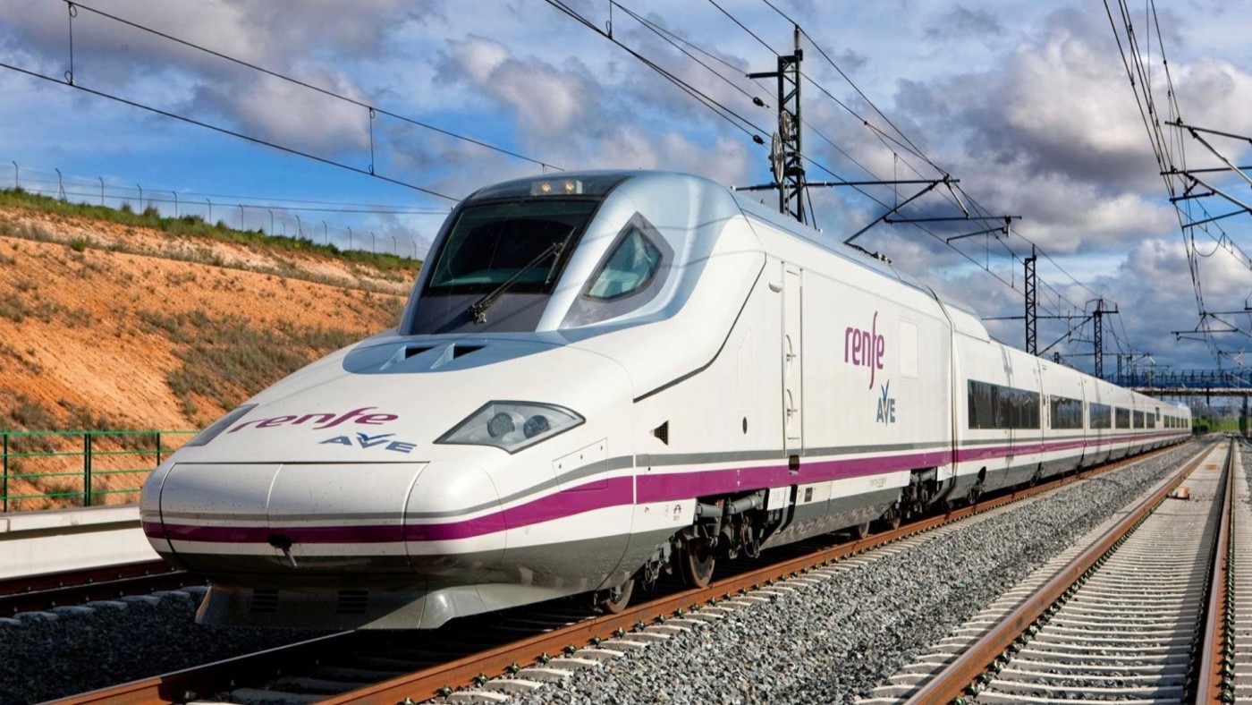 Adif limita temporalmente un tramo de alta velocidad entre Madrid y Barcelona