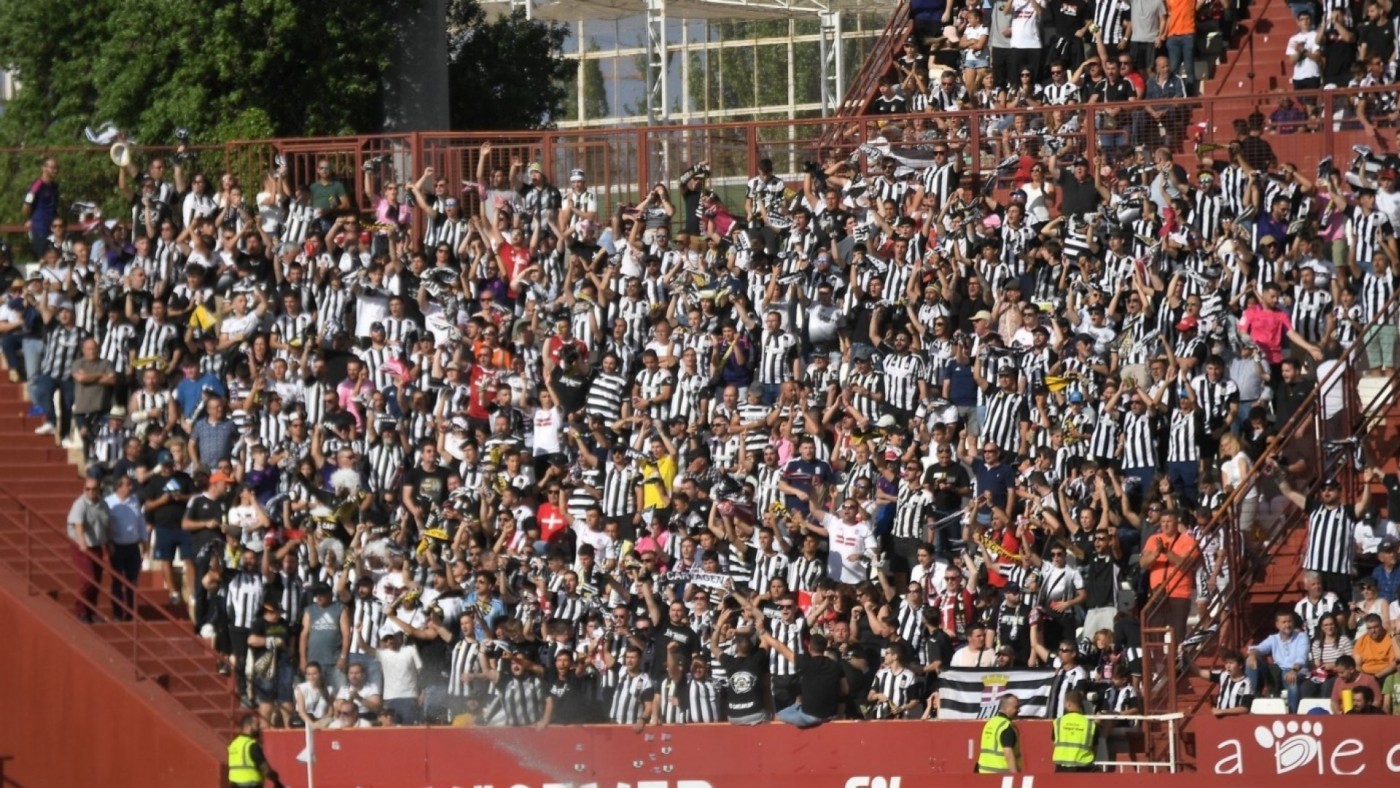 El Cartagena pone a la venta 700 entradas para el desplazamiento a Albacete