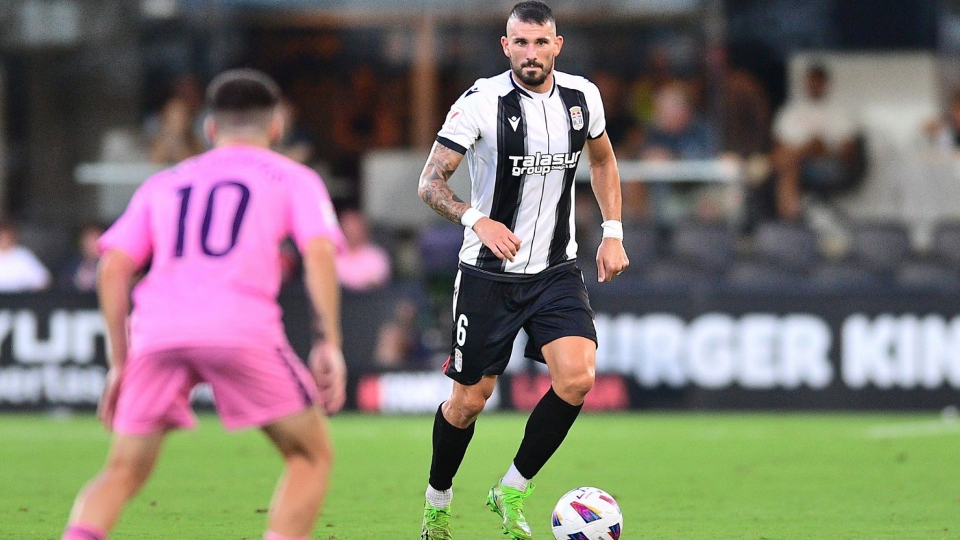 Datkovic: salida sorpresa del Cartagena