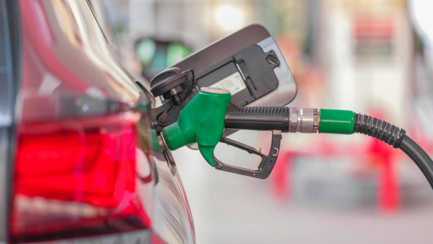 La inflación se mantiene en el 4,9 % en octubre por el descenso del precio del combustible