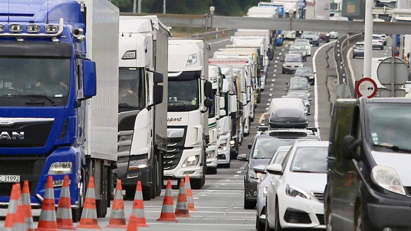 Las protestas contra Mercosur retienen hasta 5.000 camiones murcianos