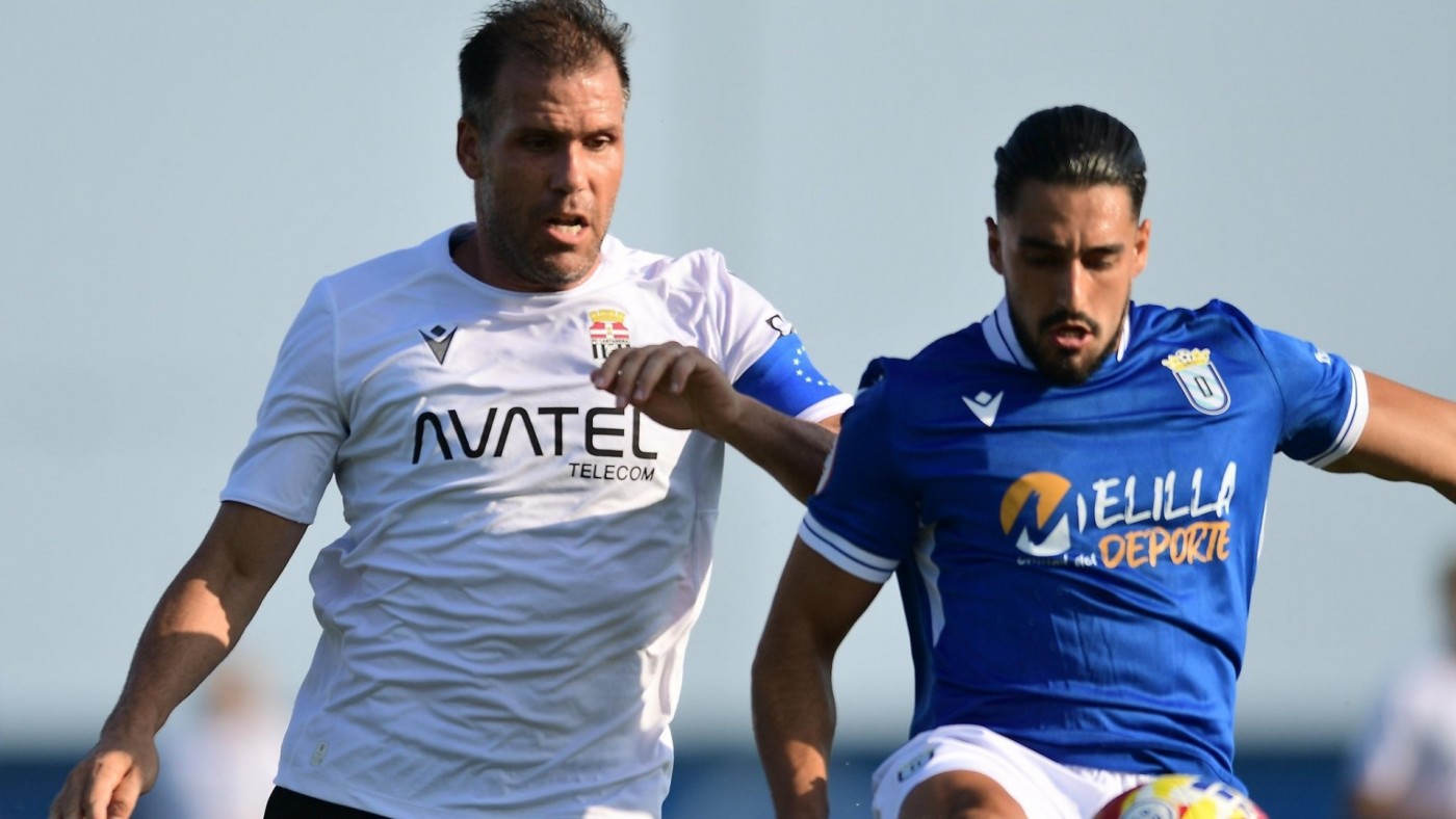 El Cartagena se atasca ante el Melilla en un nuevo amistoso (0-0)