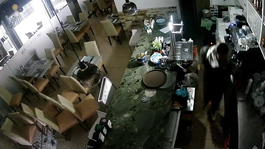 Restaurantes, cafeterías y comercios: los objetivos del detenido en Los Alcázares