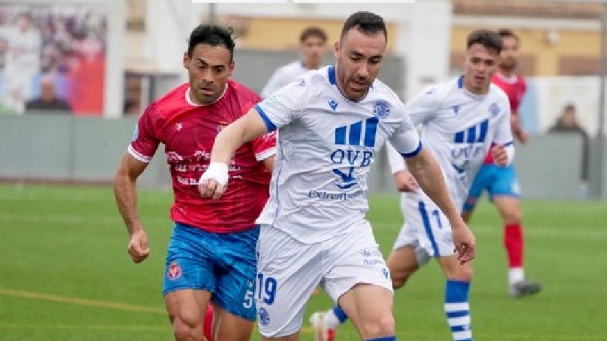 Empate entre la Deportiva Minera y el Extremadura (2-2)