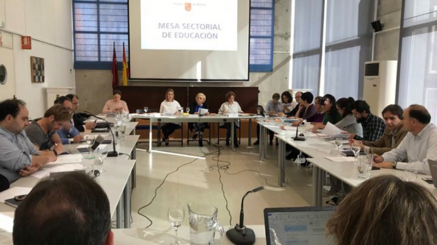 Reunión Mesa Sectorial de Educación.