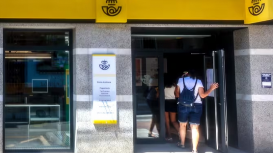 Los sindicatos de Correos reclaman que se cubran las vacaciones de verano del personal