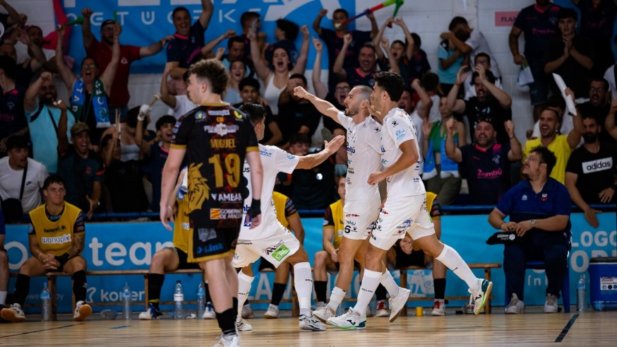 El Zambú se hace fuerte en casa y jugará por el ascenso en Zaragoza 
