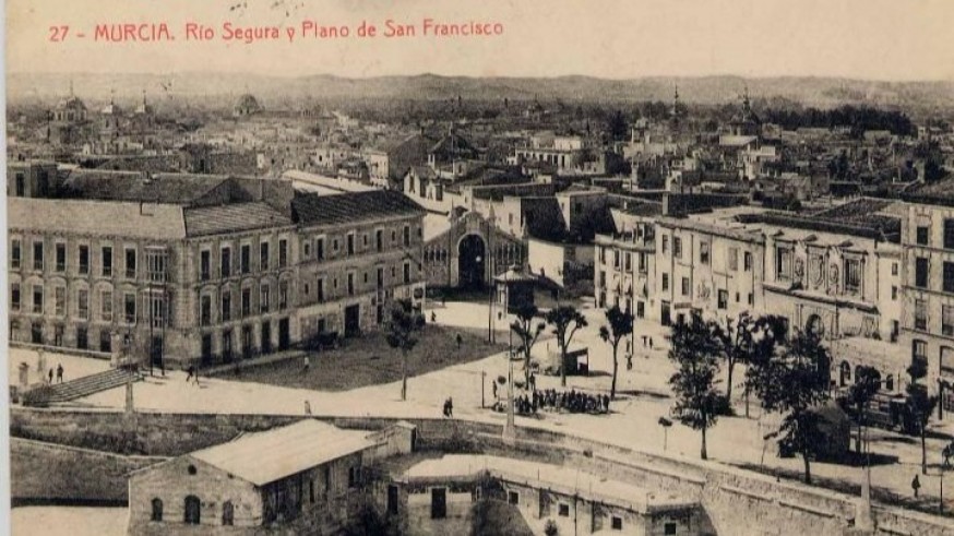 Turismo activo. El Plano de San Francisco