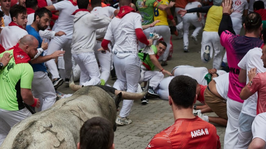 Un corredor de Cehegín resulta herido en el séptimo encierro de San Fermín