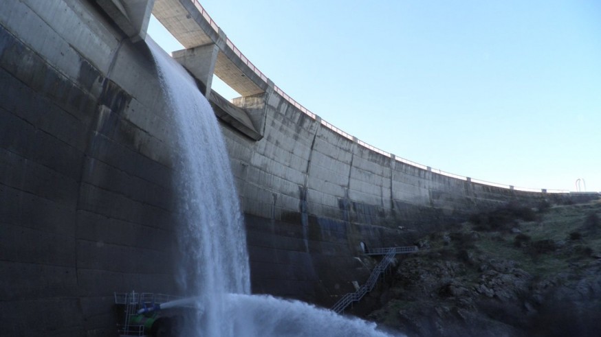 "El Gobierno sólo invierte 2 de cada 10 euros previstos en inversión hidrológica" señala FENACORE 