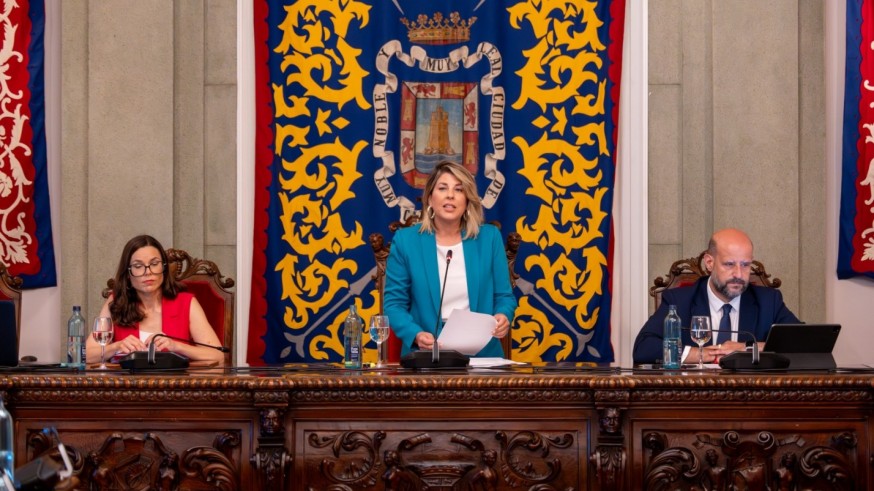 Noelia Arroyo presume de cuentas saneadas en Cartagena