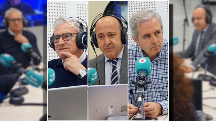 Hablamos con Enrique Nieto, Javier Adán y Manolo Segura en la tertulia Conversaciones con dos sentidos, del Mundial de Fútbol y Pedro Sánchez