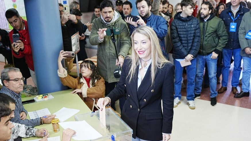 El PP gana las elecciones en Extremadura pero sin mayoría absoluta