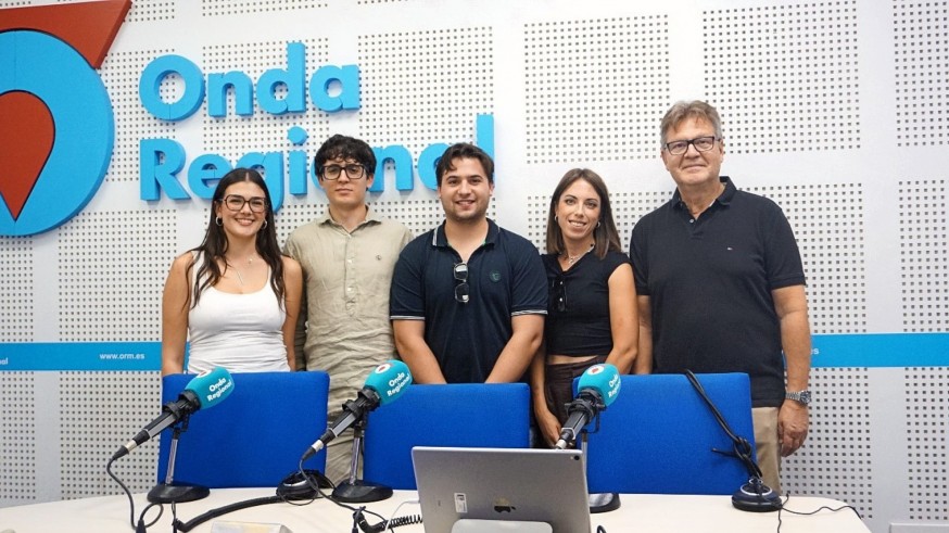Hablamos con componentes de la Orquesta de Jóvenes de la Región de Murcia (OJRM) y el director de la OSRM, Manuel Hernández Silva