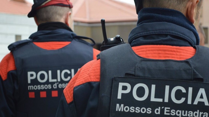 Detienen a un hombre con el cadáver de una mujer en el maletero en la AP-7 en Tarragona
