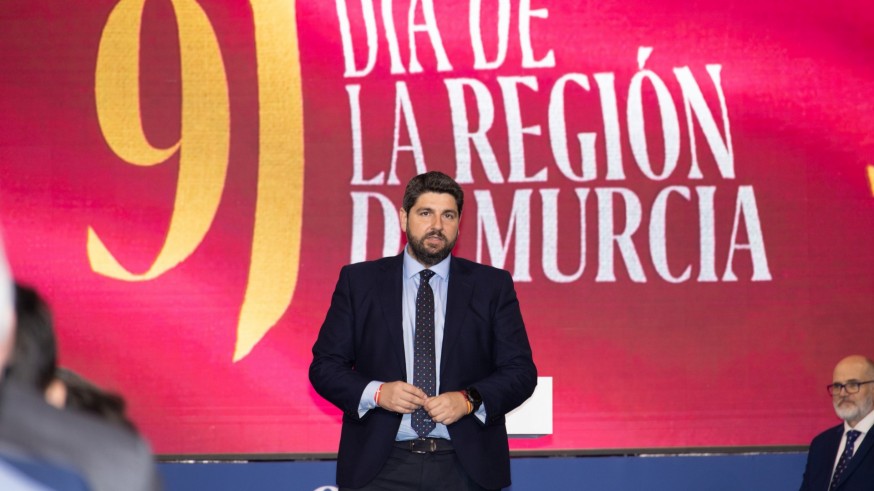López Miras propone 3 grandes pactos por el agua, la juventud y el Mar Menor