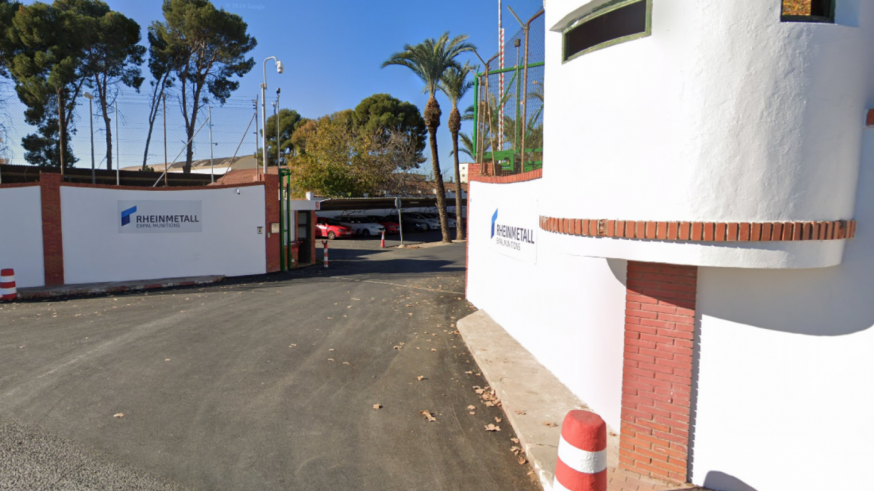 Vecinos de Javalí Viejo paralizan las obras de ampliación de la Fábrica de Pólvora 