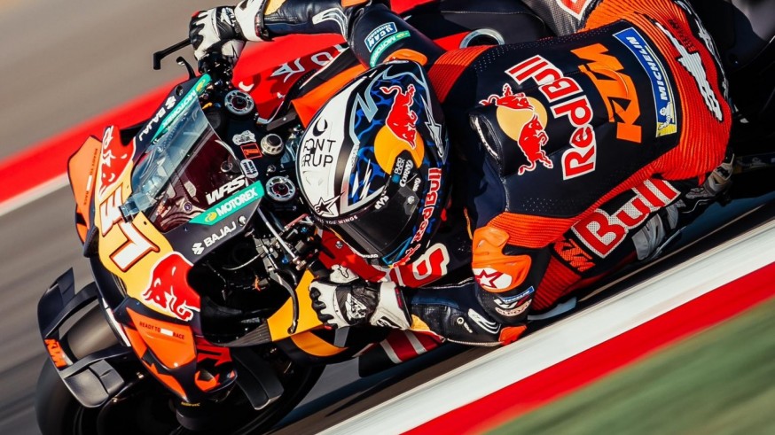 Acosta se luce en el territorio Aprilia de Indonesia