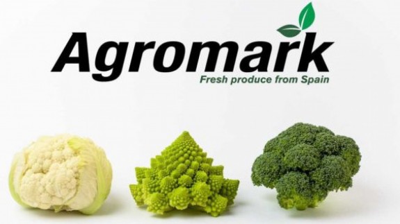 NO ES UN VERANO MÁS. Una razón de peso. 'Agromark' donará más de 300kg de brócoli y coliflor a Cruz Roja y Cáritas