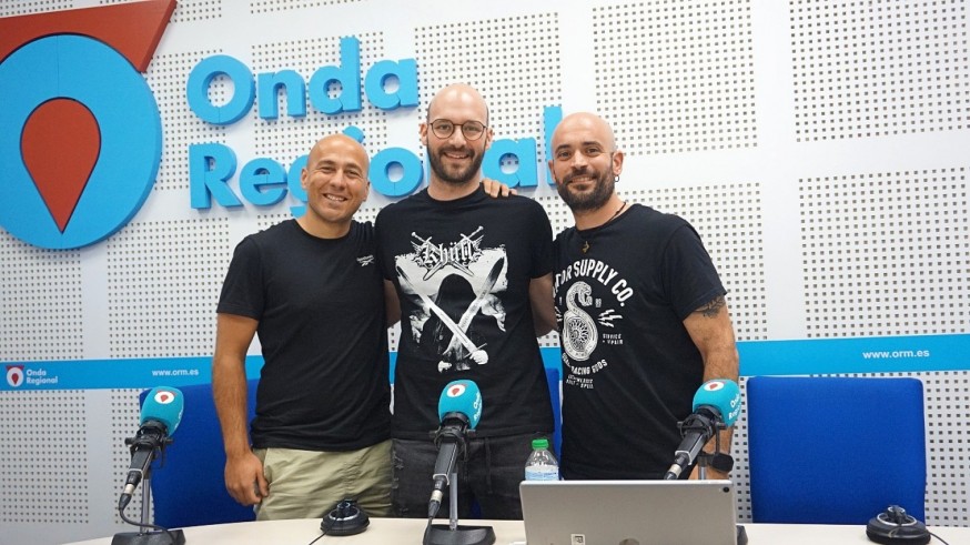 Victorias musicales. Conocemos al grupo de hard rock y heavy Presa, con tres de sus componentes y Víctor Manuel Moreno